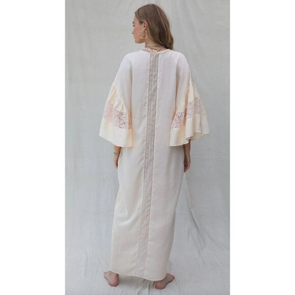 NWT Free People x Jen's Pirate Booty Angel Fire Kaftan in French Vanilla Large - Picture 3 of 9